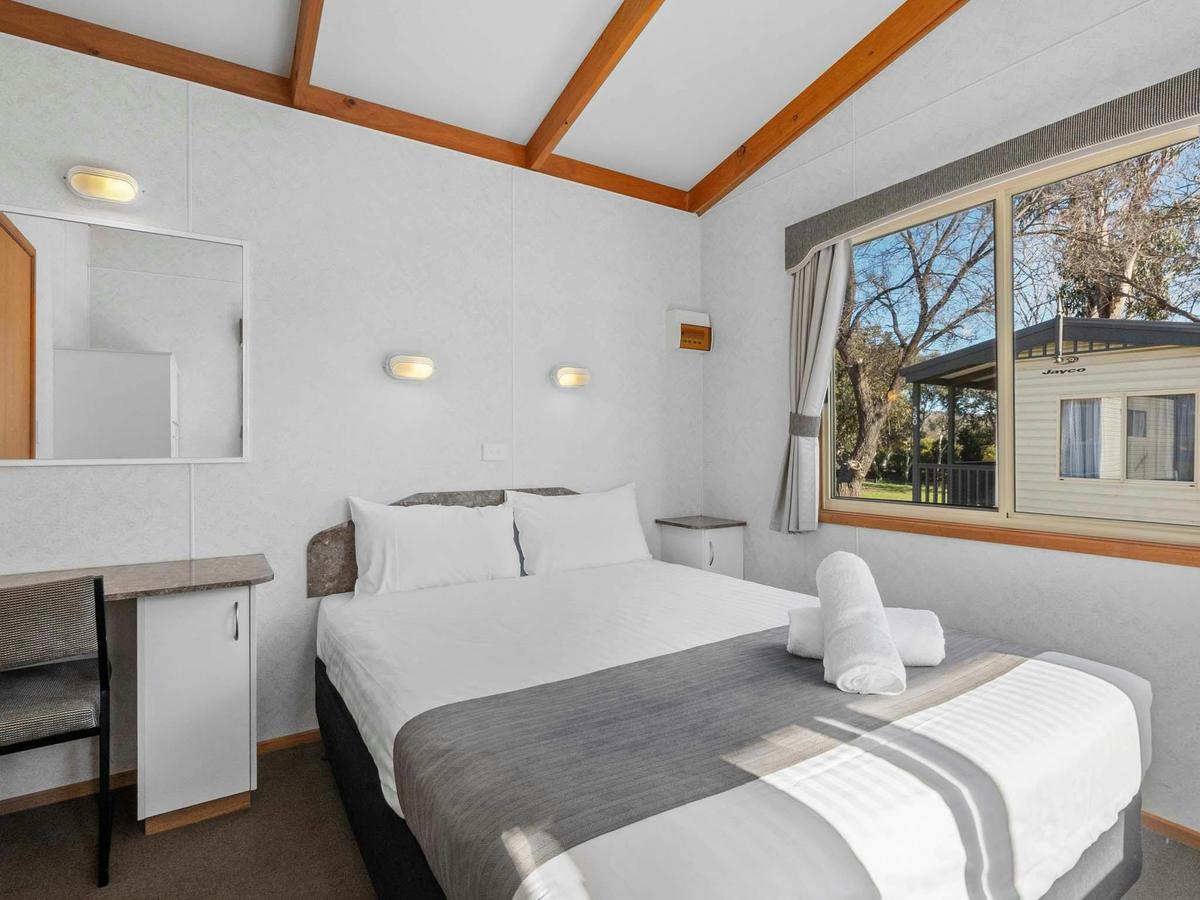 bedroom - canberra holidays