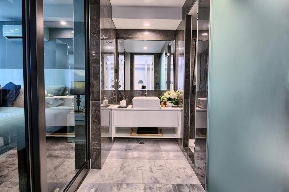 Crown Suite
