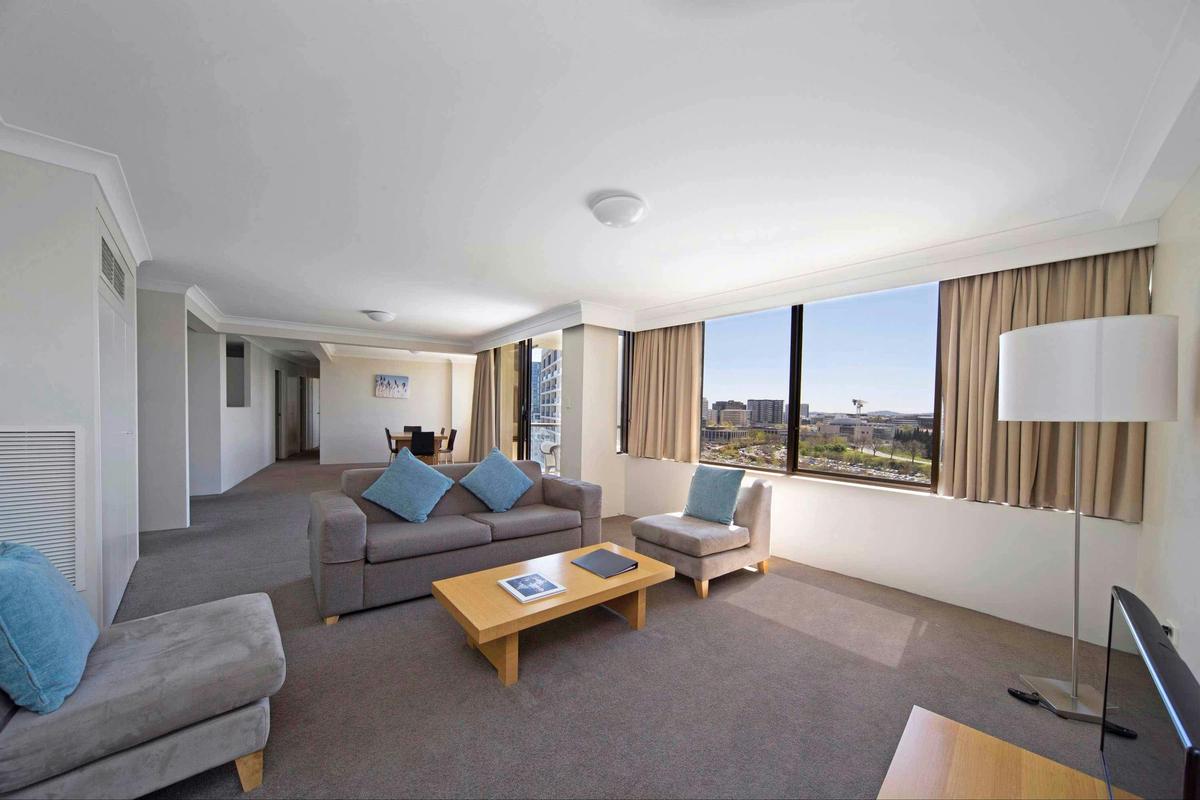 2 Bedroom Apartment City Side