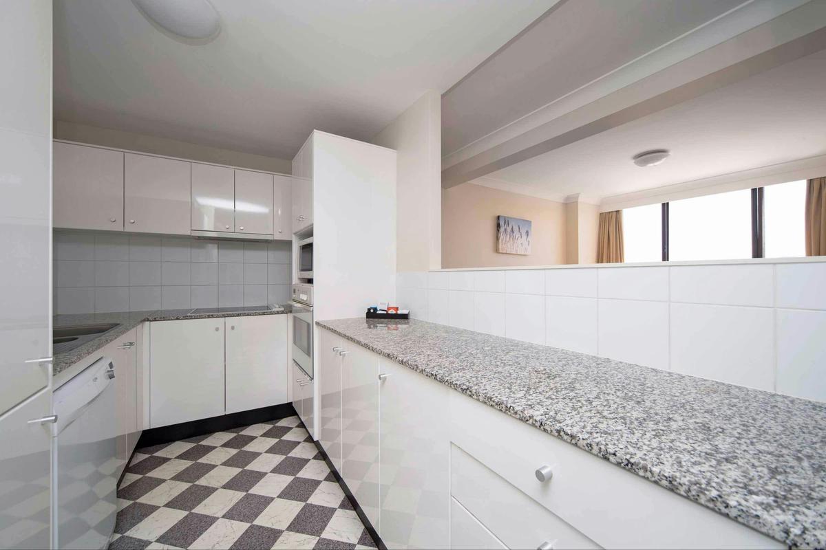 2 Bedroom Apartment City Side