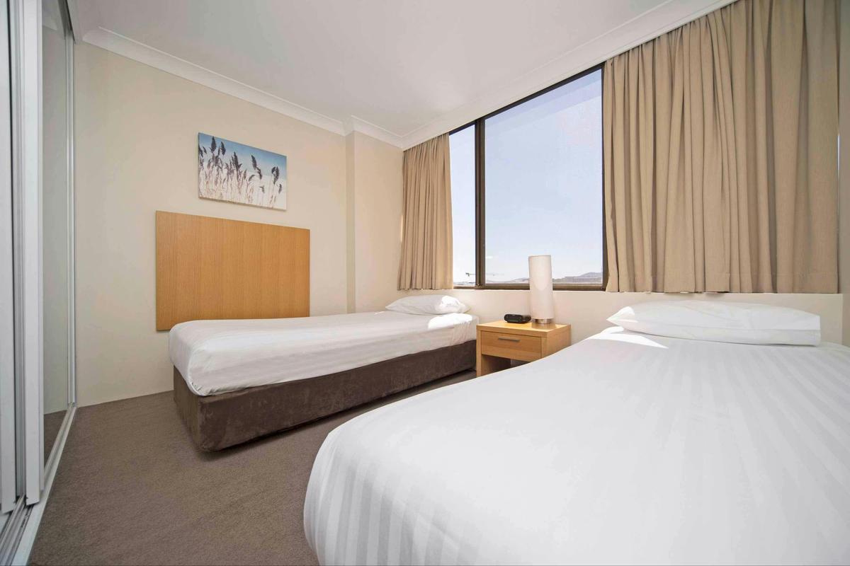 2 Bedroom Apartment City Side