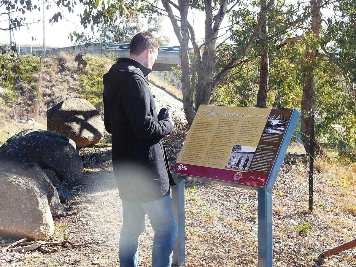 Woden Heritage Track