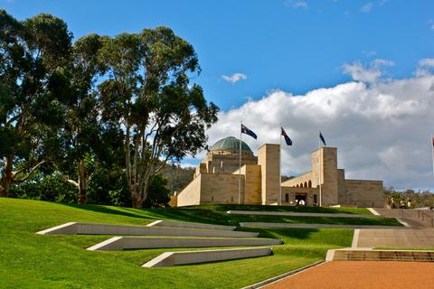 Canberra Guided Tours