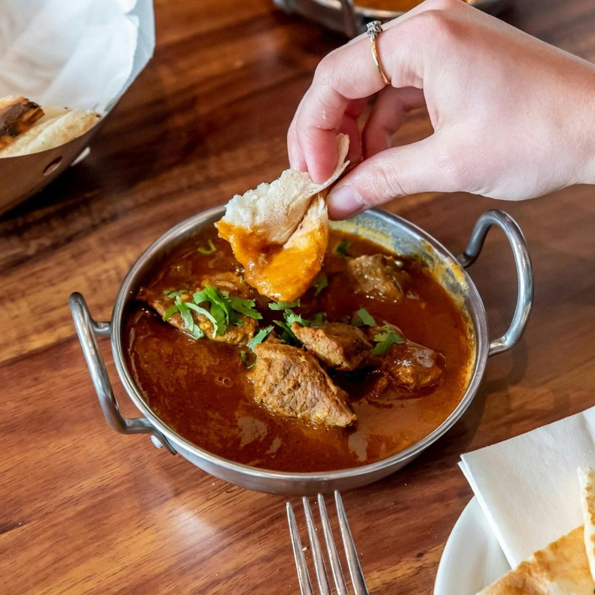 Scooping curry