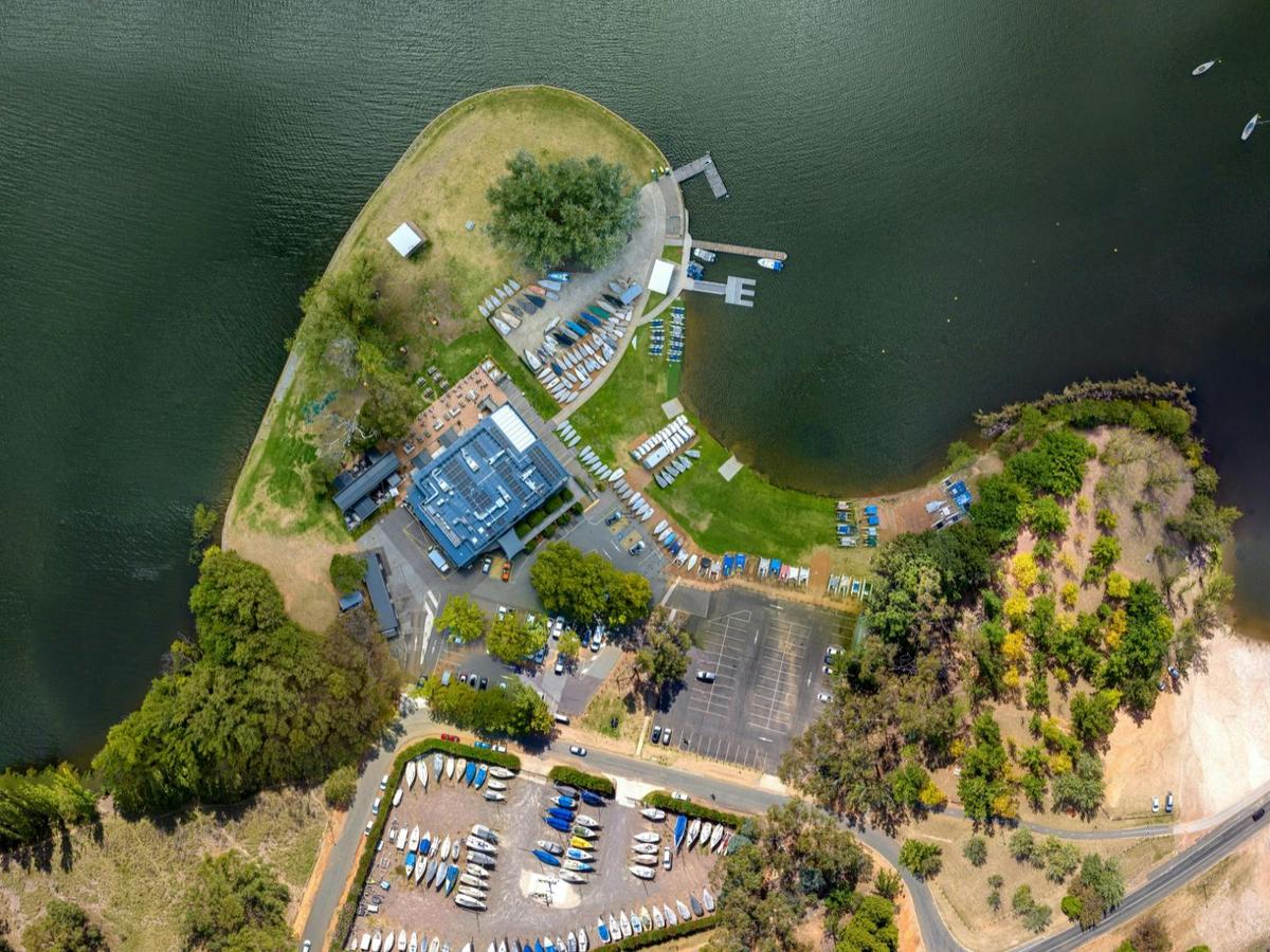 Yacht Club