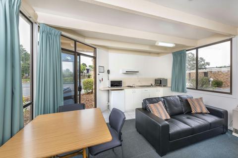 Queen Suite
