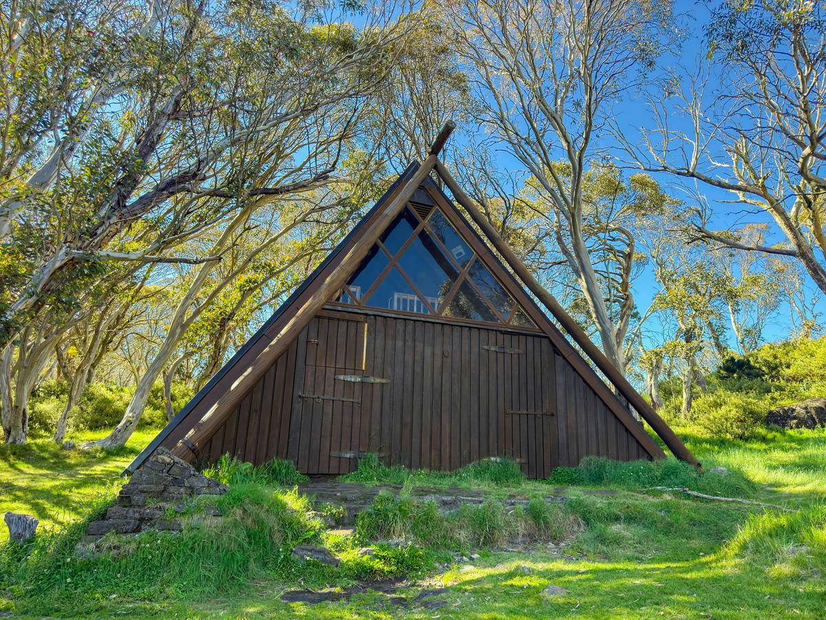 Australian Alps Walking Track: Hotham to Walhalla