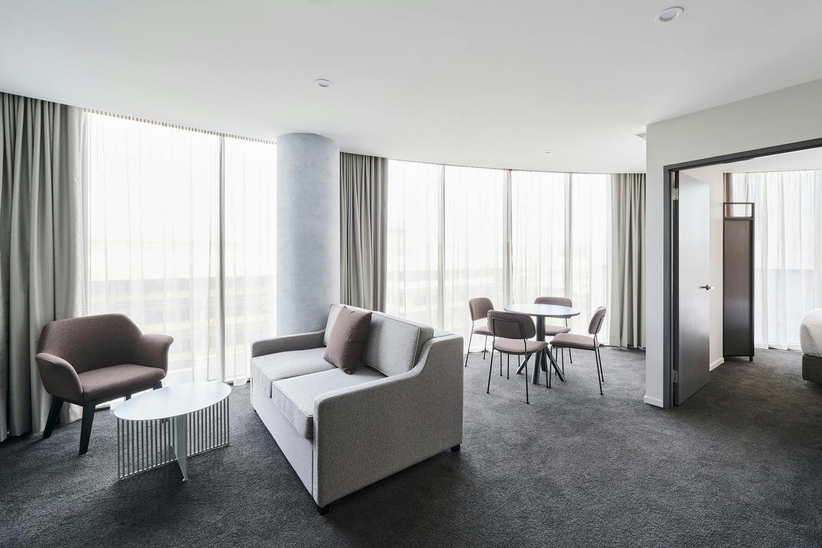 Abode Belconnen - Executive One Bedroom Apartment