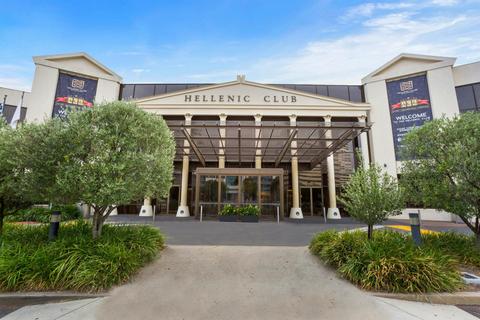 The Hellenic Club of Canberra, Woden
