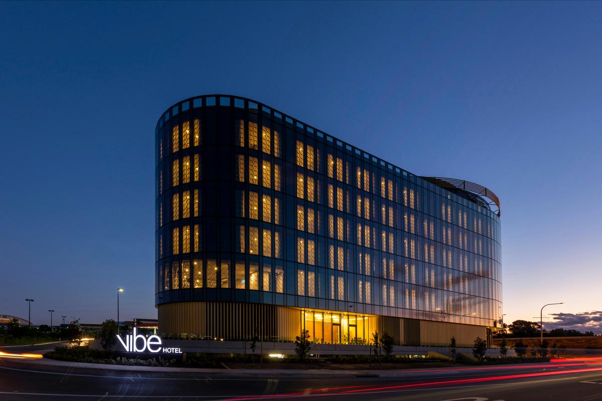Vibe Hotel Canberra Airport