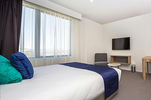 2 Bedroom Suite