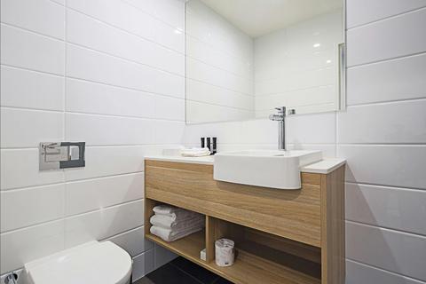 1 Bedroom Suite