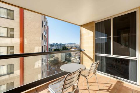 One Bedroom Apartment