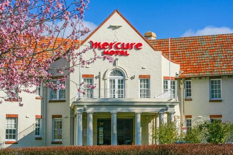 Mercure Canberra