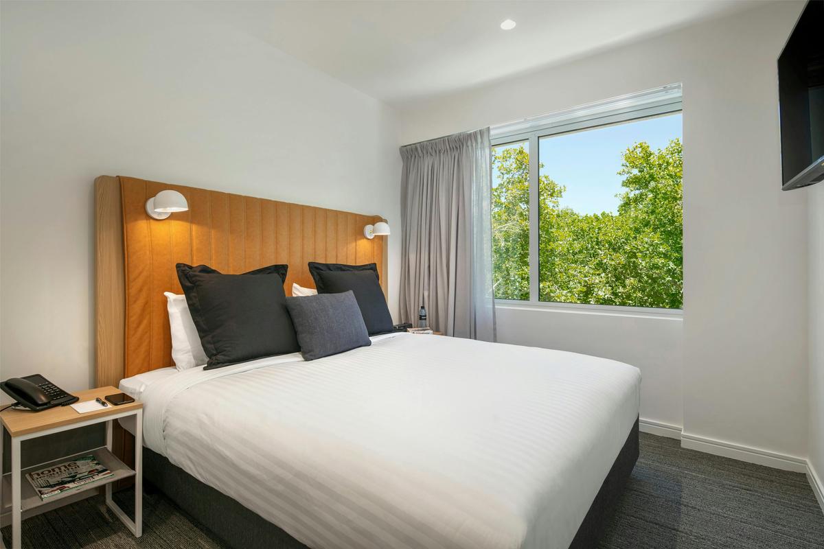 Studio king bed