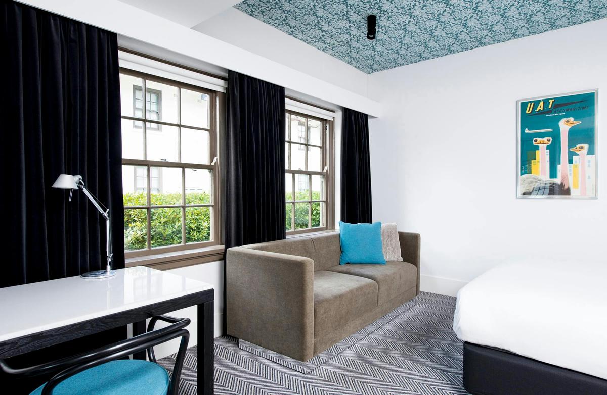 Deluxe Room with Bath