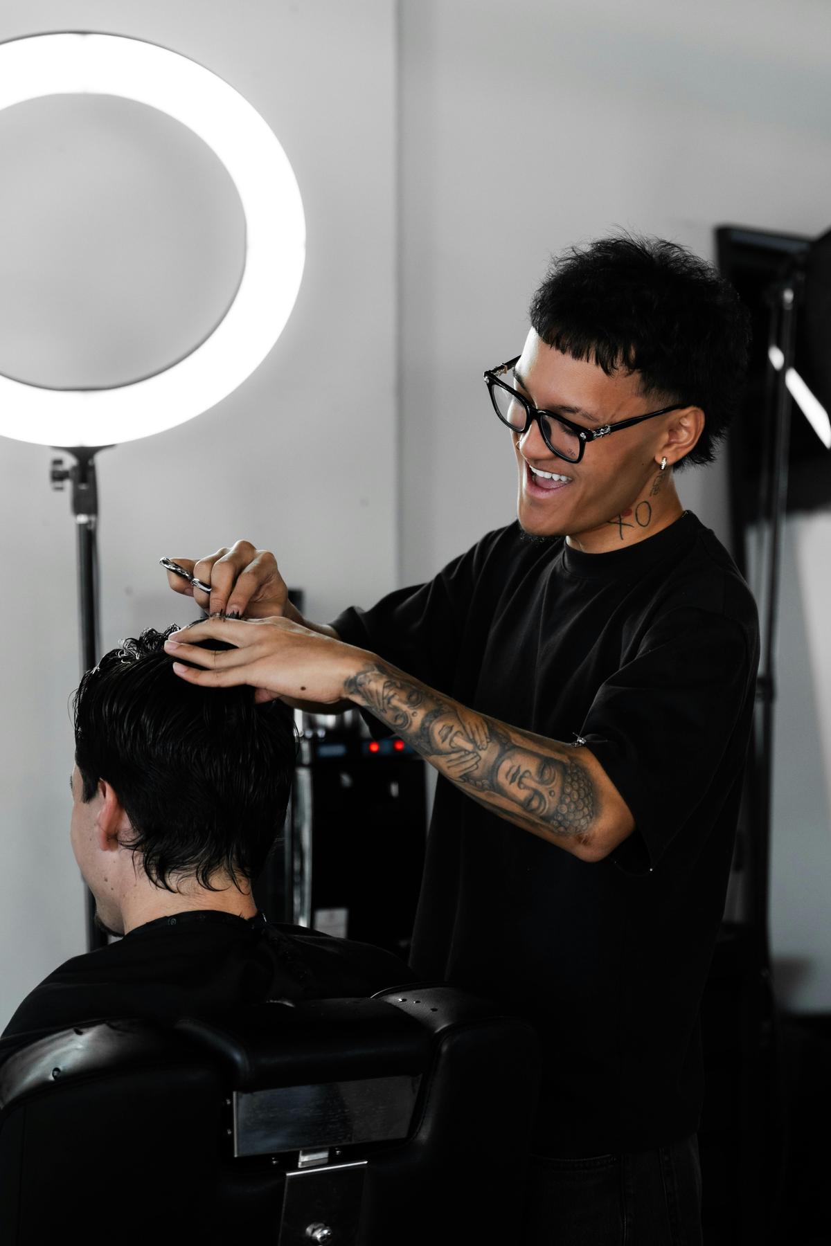 Precision haircuts tailored to your style