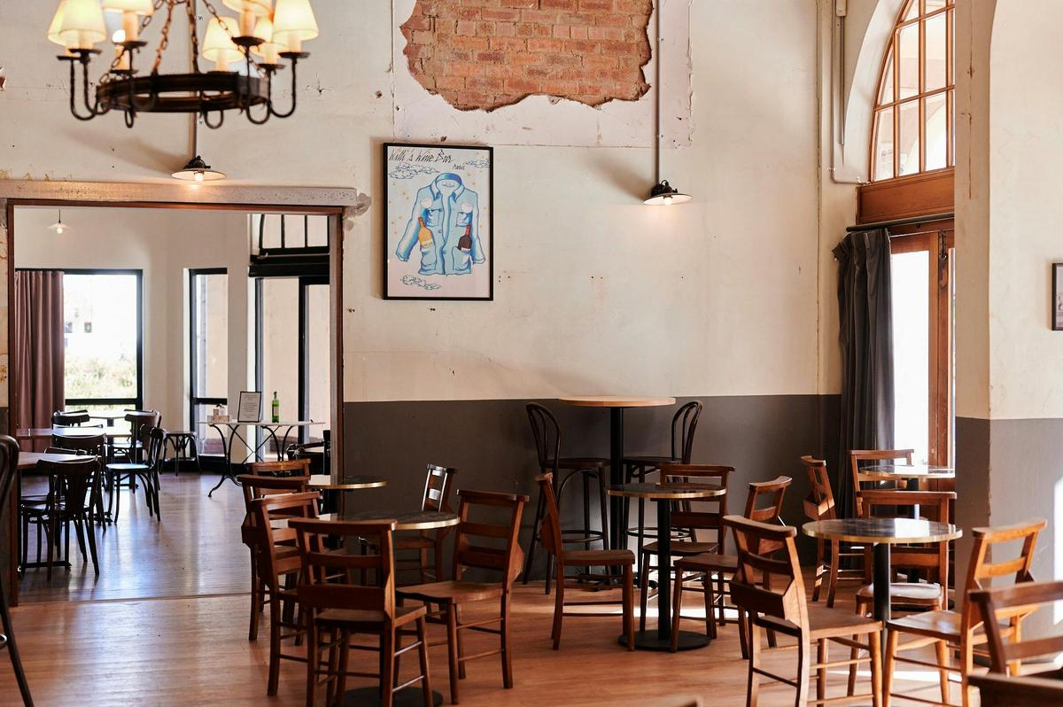 Dear Prudence Seating