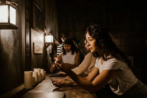 Riddle Room