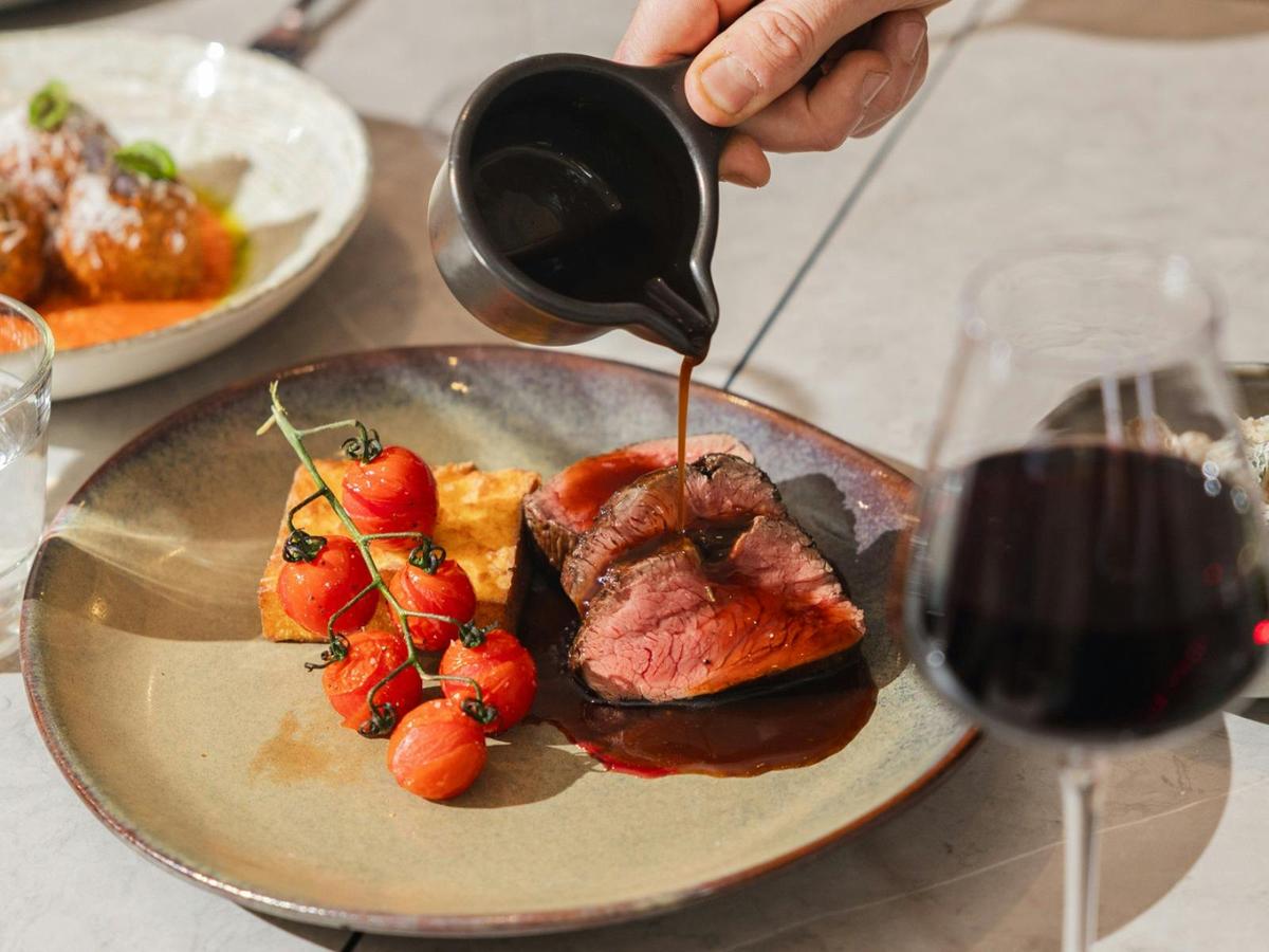 Restaurant Two14