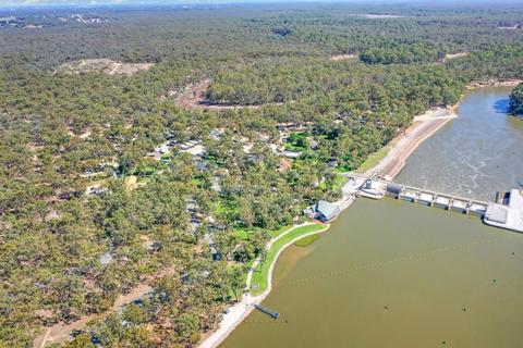 Torrumbarry Weir Holiday Park