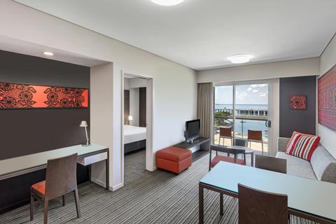 Premier 1 Bedroom  Apartment with View