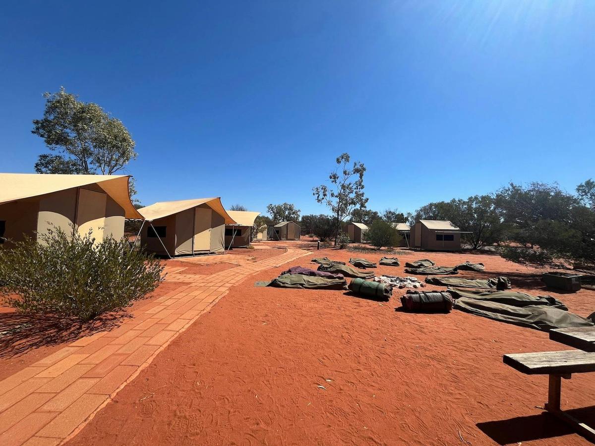 Uluru Tour with Kata Tjuta & Kings Canyon (Eco Tent) - Yulara to Yulara
