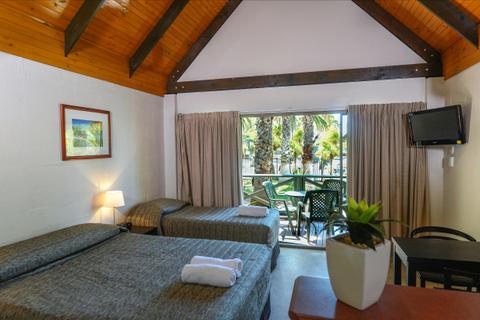 Single/Double Villa