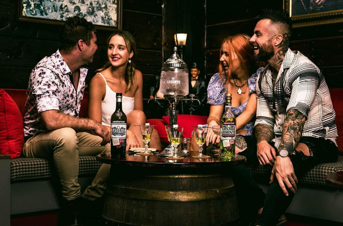 Absinthe lounge