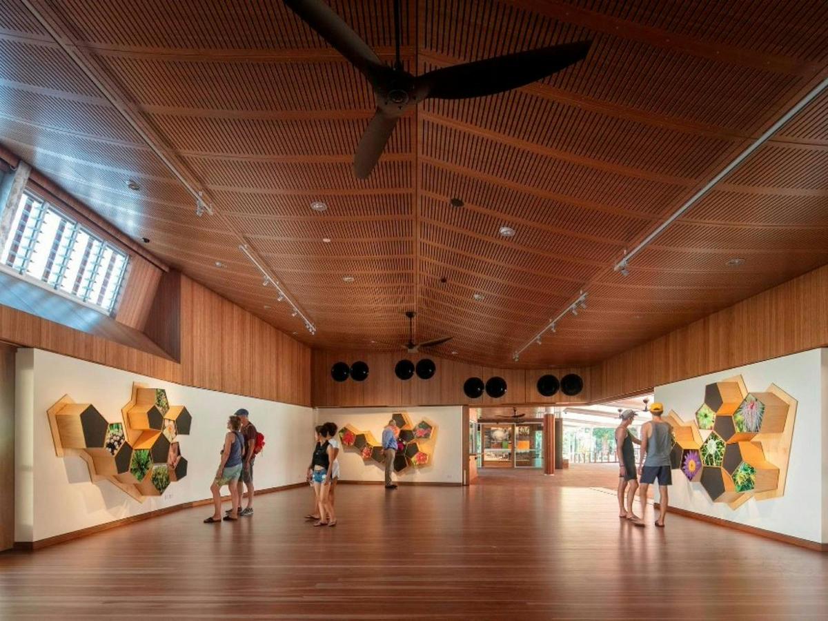 Indoor corporate confernece wedding venue