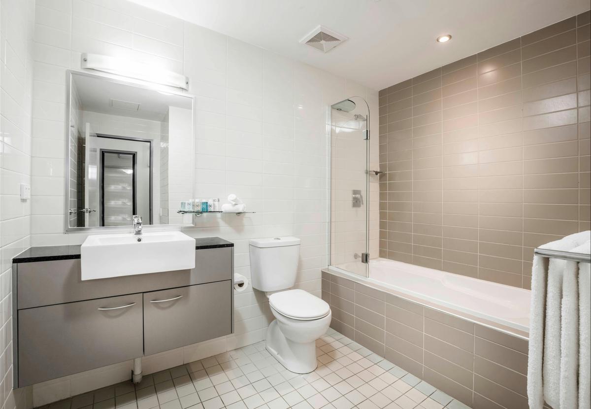2 Bedroom Suite