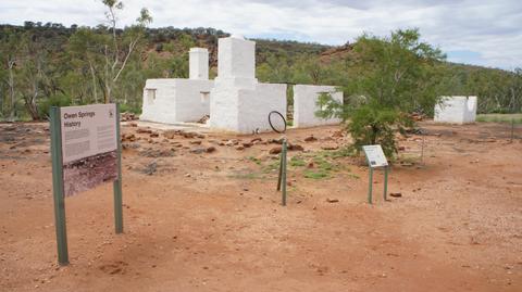 Old Owen Springs Homestead and Yards