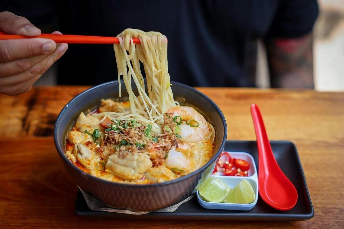 3 times Golden Bowl Winning Laksa