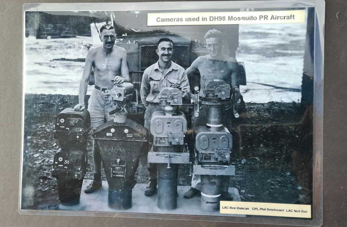 An Extended Military History Tour of Darwin, Batchelor, Adelaide River and Coomalie Airfield