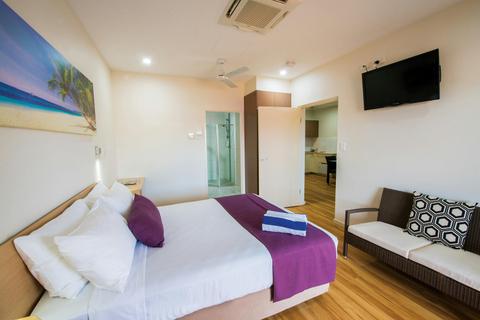 One Bedroom Apartment