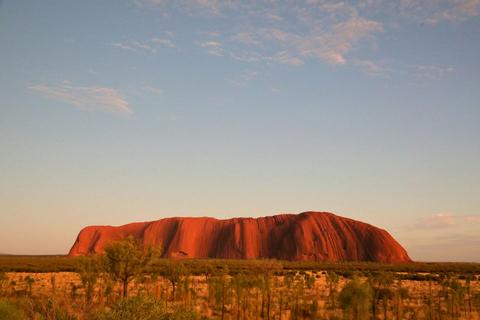 4 Day / 3 Night Outback Escape to Uluru & Kings Canyon (Depart Alice Springs)