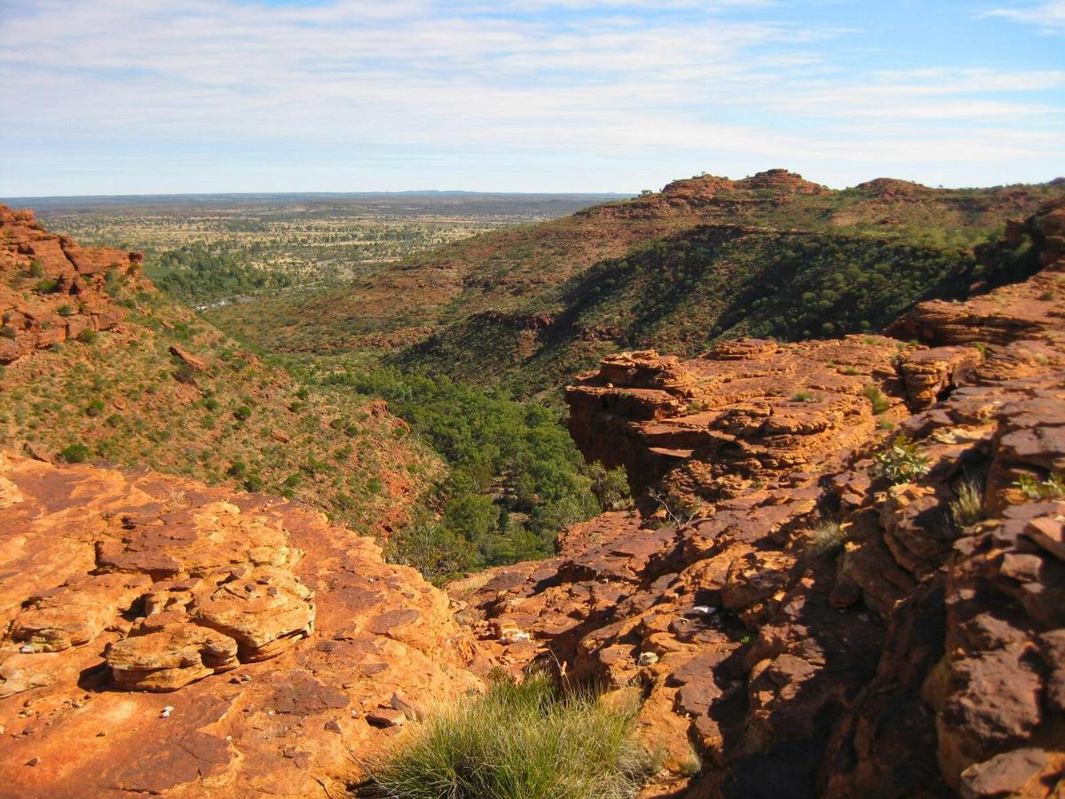 4 Day / 3 Night Outback Escape to Uluru & Kings Canyon (Depart Alice Springs)