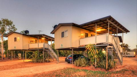 Standard Elevated Studio Cabin (Sleeps 3)