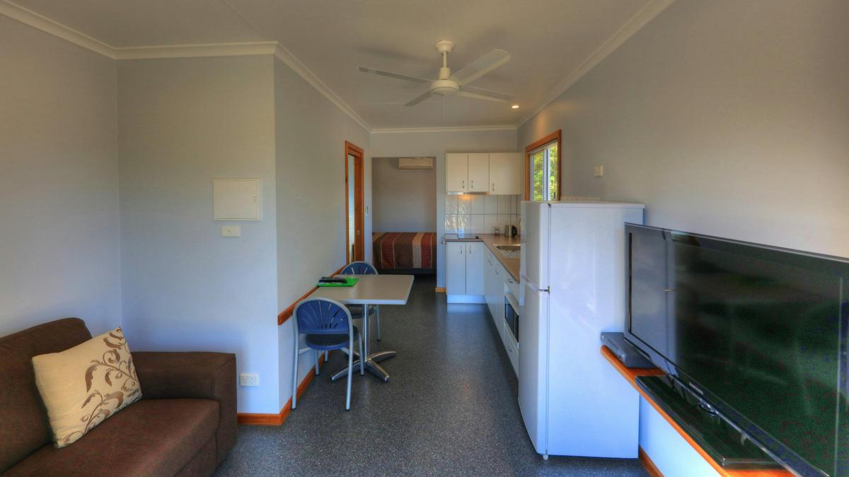 Standard Studio Cabin