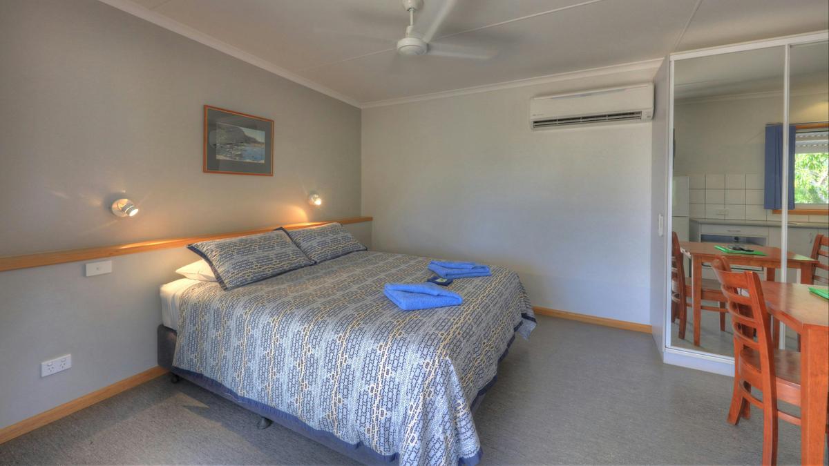 Standard Studio Access Cabin