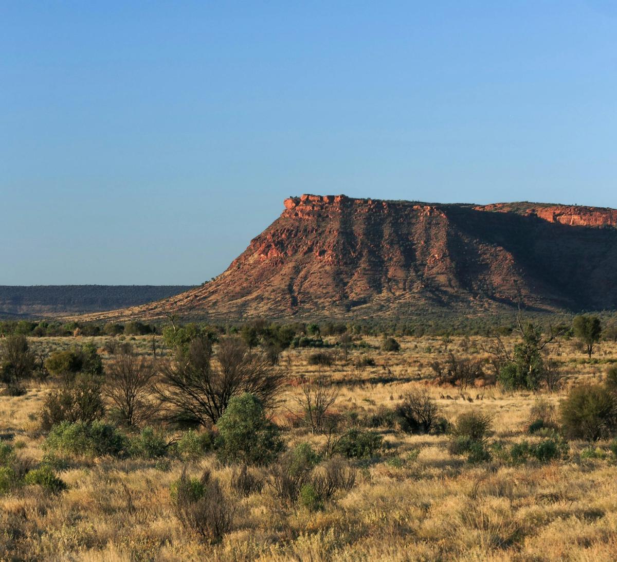 Scenery - Carmichaels & George Gill Ranges