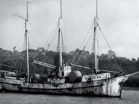 Dive Darwin Historic Wreck Diving Tour