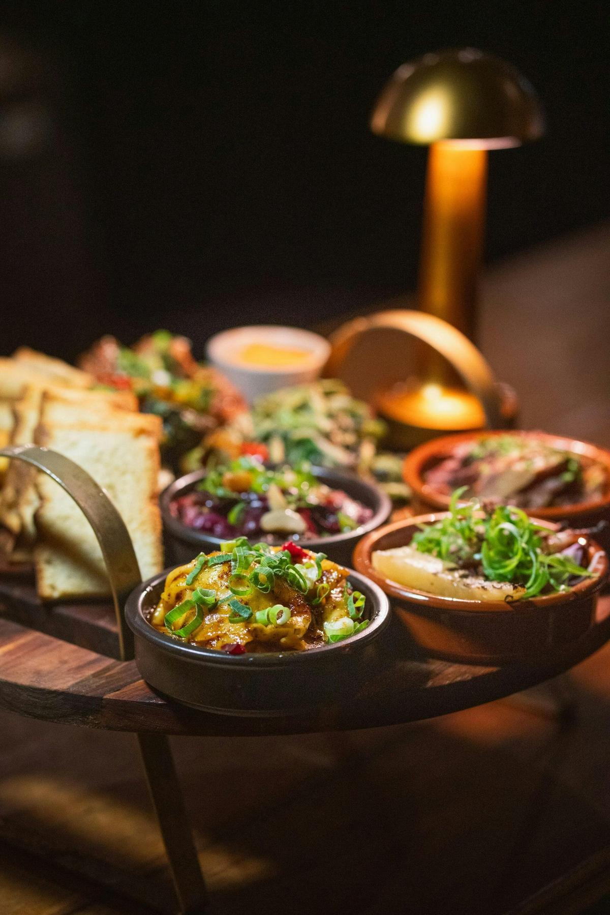 4-Hour Outback Gourmet Food & Art Tour