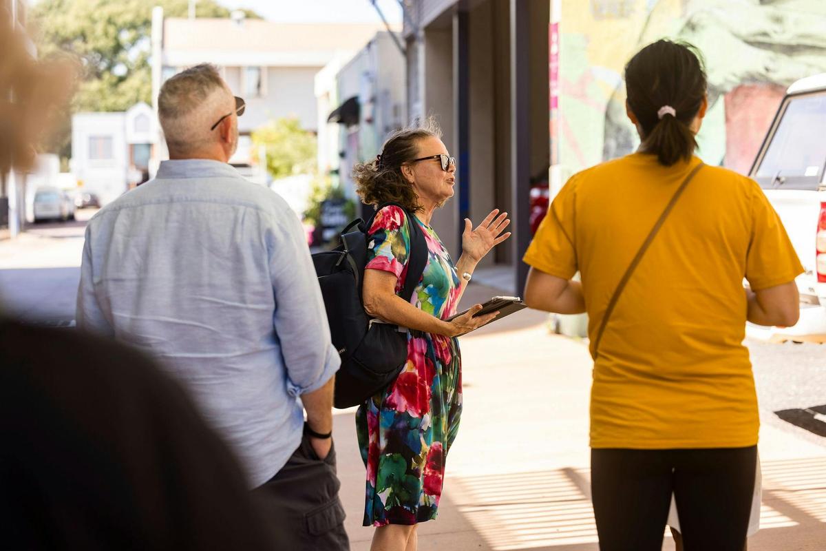 3-Hour Outback Gourmet Food & Art Tour