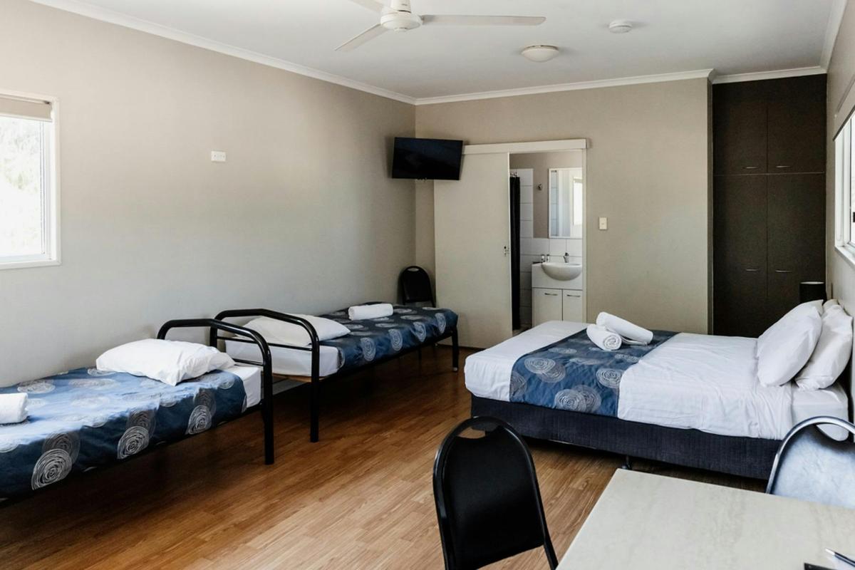 Standard Studio Cabin - Sleeps 4