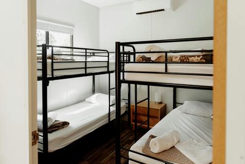 Superior 2 Bedroom Cabin - Sleeps 6