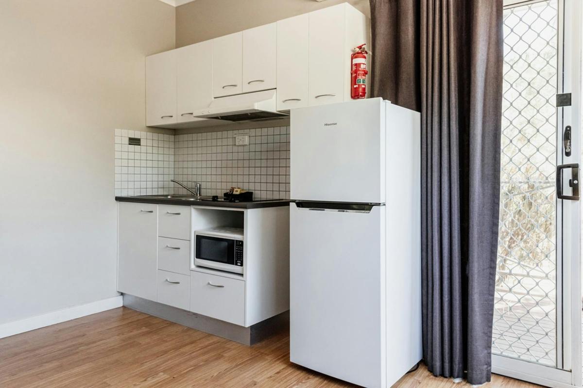 Standard Studio Cabin - Sleeps 4