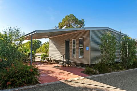 Deluxe Studio Cabin