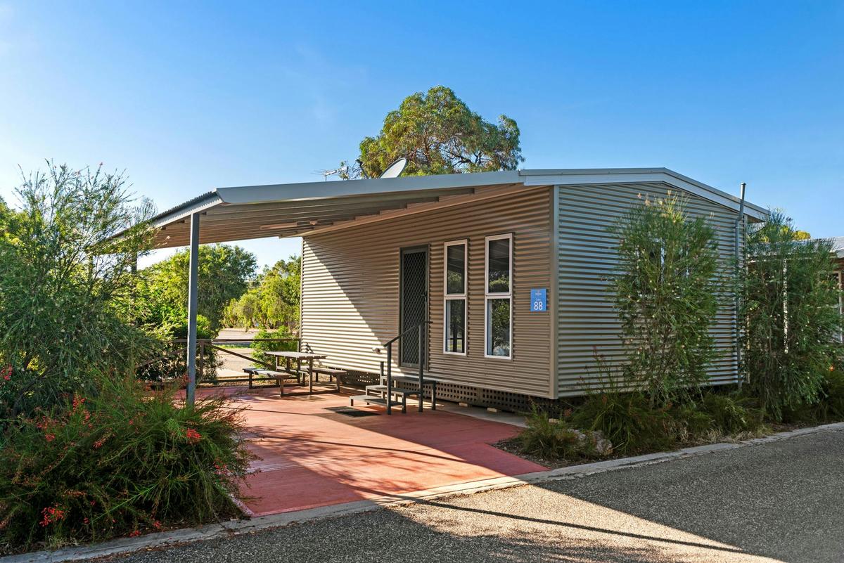 Deluxe Studio Cabin