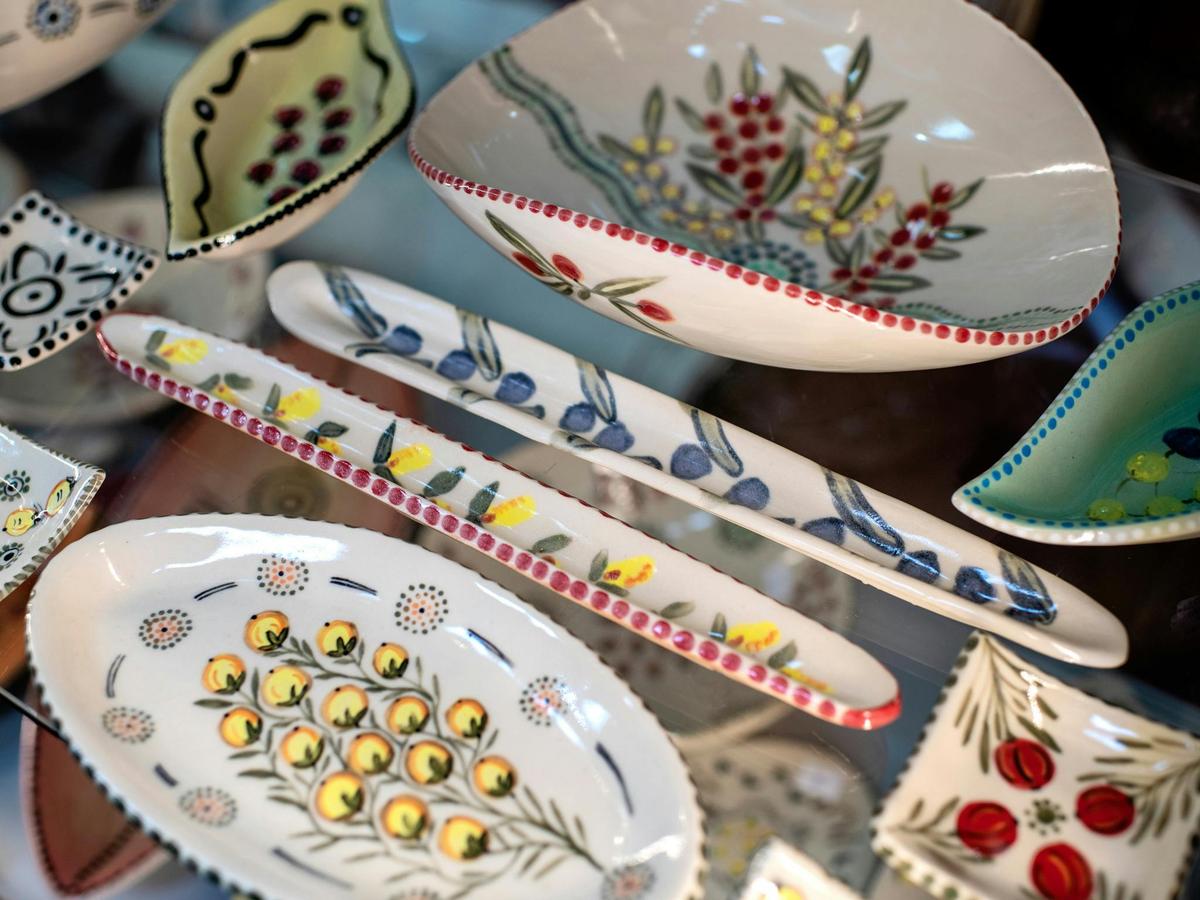 Ceramics from Wallace Rockhole